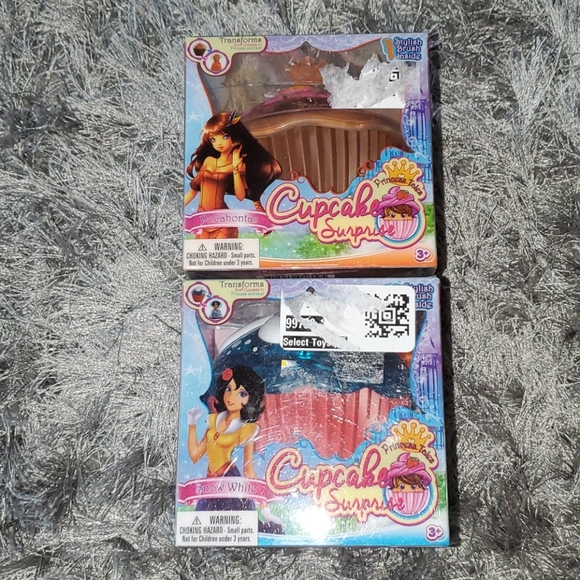 NIB Cupcake 🧁 Surprise - Picture 3 of 6